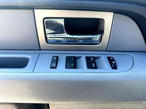 Used 2011 Ford F150 XLT w/ XLT Convenience Pkg image 28