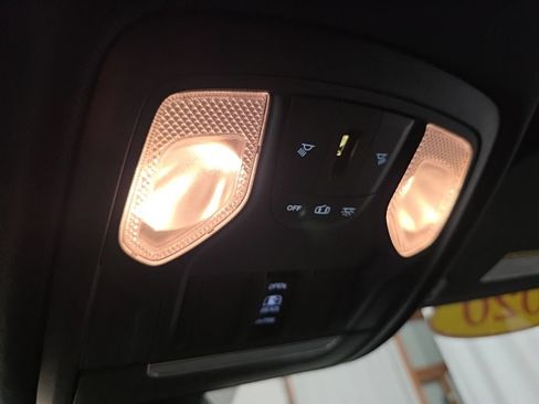 Used 2020 RAM 1500 Big Horn AWD/4WD image 23