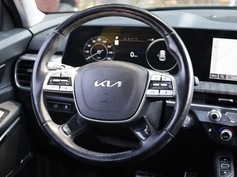 Used 2023 Kia Telluride SX Prestige AWD/4WD image 7