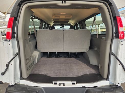 New 2025 Chevrolet Express 3500 LT w/ LT Preferred Equipment Group image 21