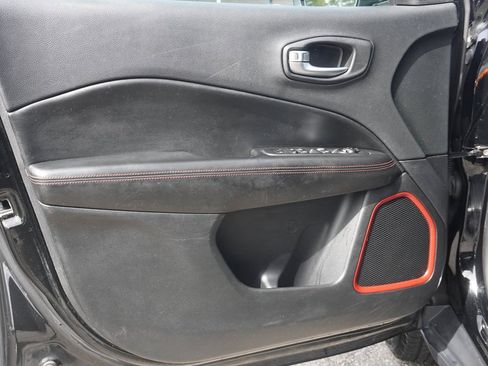 Used 2019 Jeep Compass Trailhawk w/ Leather Interior Group image 21