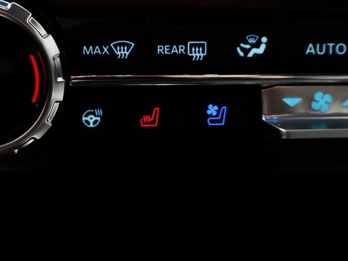 Certified 2024 Ford F250 Lariat w/ Lariat Ultimate Package image 5