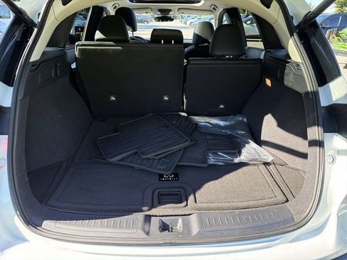 Certified 2025 INFINITI QX50 Luxe w/ Cargo Package AWD/4WD image 21