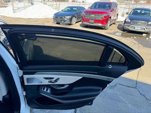 Used 2015 Mercedes-Benz S 550 4MATIC Sedan image 14