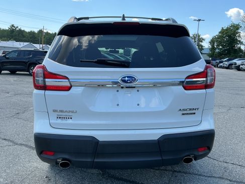 Used 2022 Subaru Ascent Touring AWD/4WD image 5