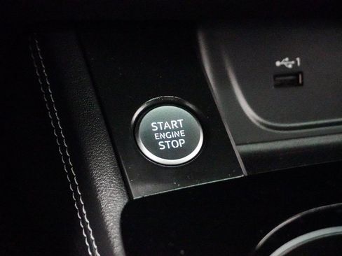 Used 2023 Audi A4 2.0T Premium Plus w/ Premium Plus Package image 29