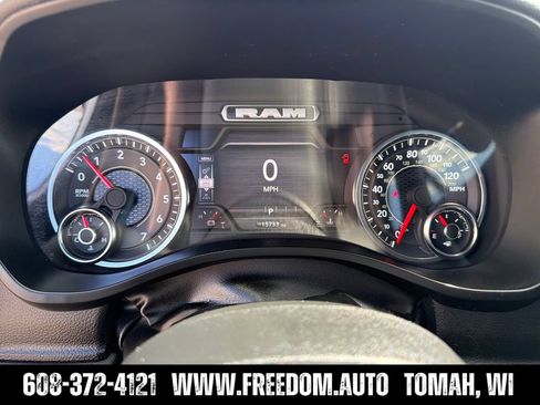 Used 2025 RAM 1500 Big Horn AWD/4WD image 15