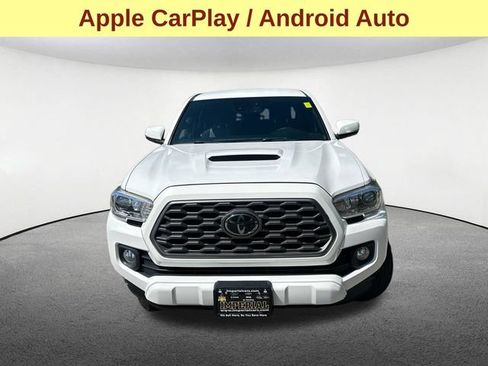 Used 2020 Toyota Tacoma TRD Sport w/ Technology Package AWD/4WD image 5