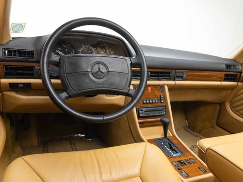 Used 1991 Mercedes-Benz 350 SD image 6