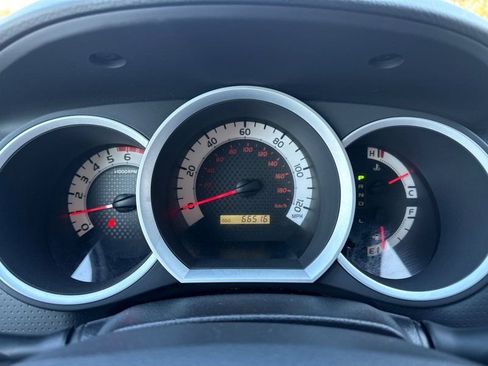 Used 2013 Toyota Tacoma 4x4 Double Cab w/ TRD Off-Road Pkg image 23