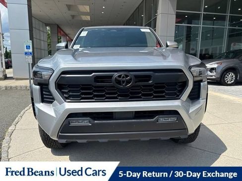 Used 2025 Toyota Tacoma TRD Off-Road AWD/4WD image 20