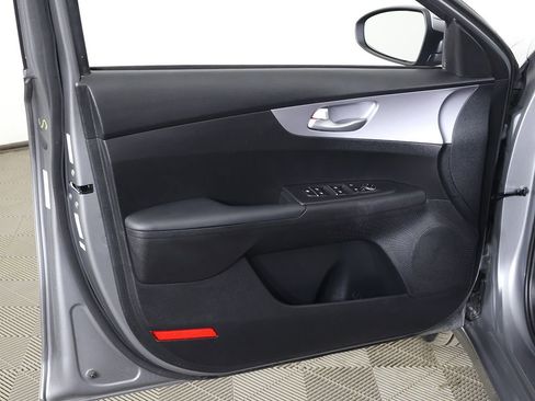 Used 2024 Kia Forte LXS image 20