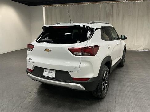 New 2026 Chevrolet TrailBlazer LT FWD image 5