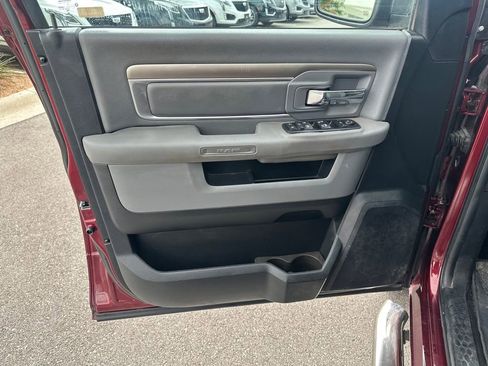 Used 2016 RAM 1500 Lone Star AWD/4WD image 16