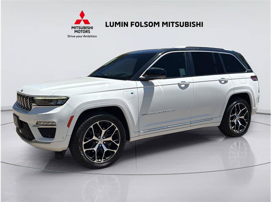 Used 2022 Jeep Grand Cherokee Summit AWD/4WD image 1