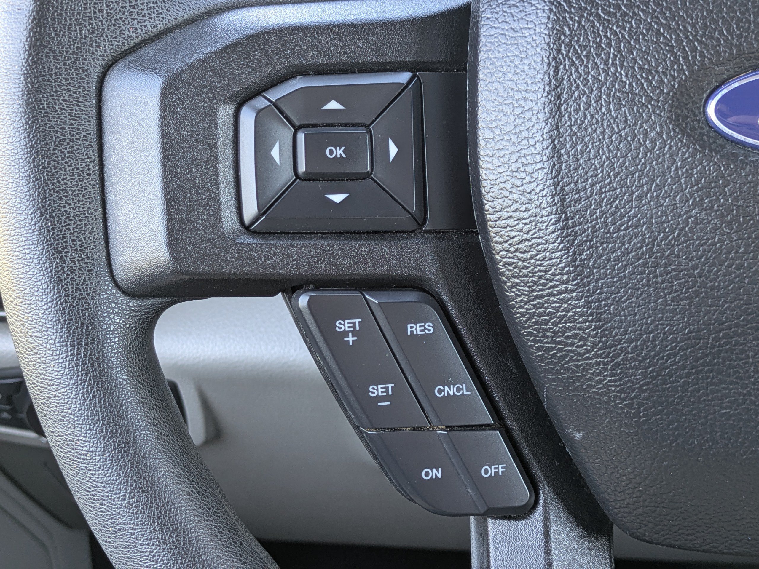 Used 2019 Ford F250 XLT w/ XLT Premium Package AWD/4WD image 22