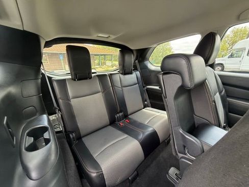 Used 2020 Nissan Pathfinder SV w/ Rock Creek Edition FWD image 16