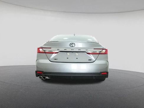 New 2026 Toyota Camry SE image 23