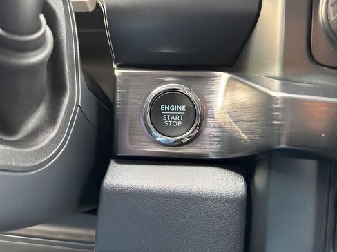 Used 2023 Ford F350 Lariat w/ Lariat Ultimate Package image 24