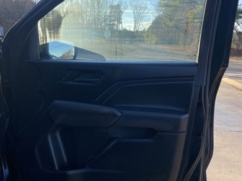 Used 2024 Chevrolet Colorado W/T image 12