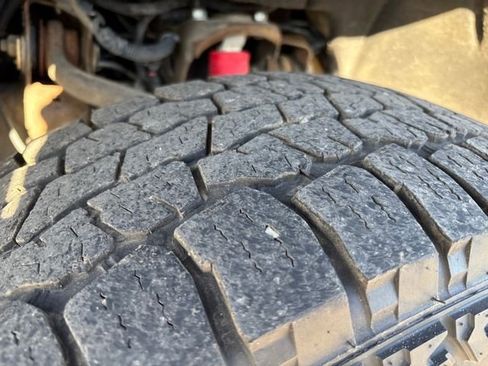 Used 2015 Chevrolet Silverado 2500 LT image 9