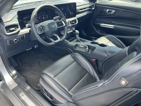 Used 2024 Ford Mustang GT Premium w/ GT Performance Package RWD image 5