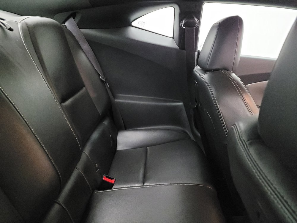 Used 2015 Chevrolet Camaro LT RWD image 19