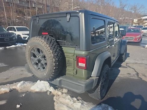 Used 2022 Jeep Wrangler Unlimited Sport image 7