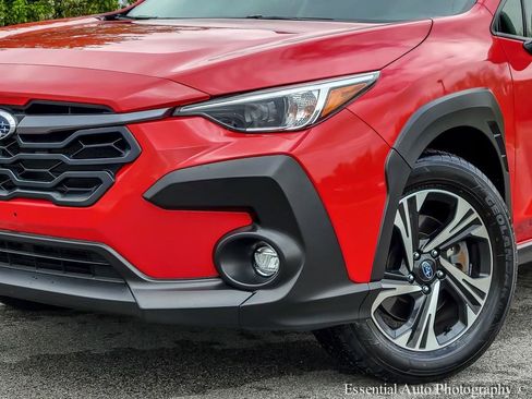 Used 2024 Subaru Crosstrek 2.0i Premium AWD/4WD image 3
