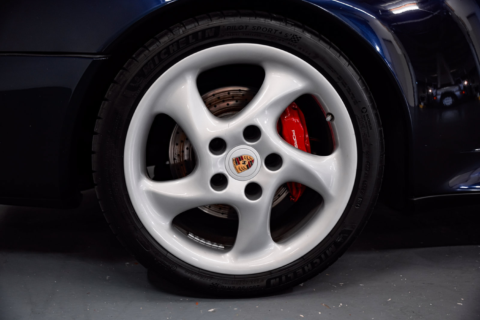 Used 1996 Porsche 911 Carrera 4S AWD/4WD image 52