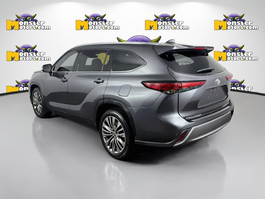 Used 2021 Toyota Highlander Platinum AWD/4WD image 7