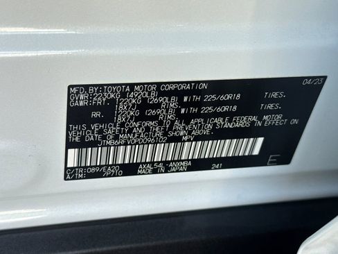Certified 2023 Toyota RAV4 XLE Premium image 28