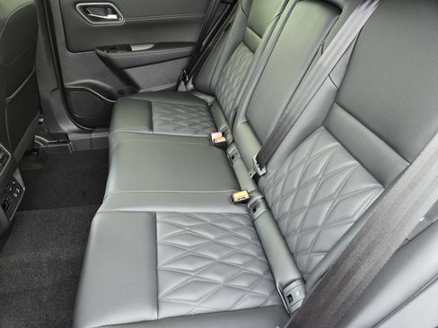 New 2026 Nissan Rogue Platinum w/ Platinum Premium Package AWD/4WD image 9