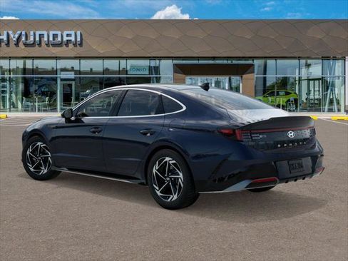 New 2026 Hyundai Sonata SEL FWD image 5