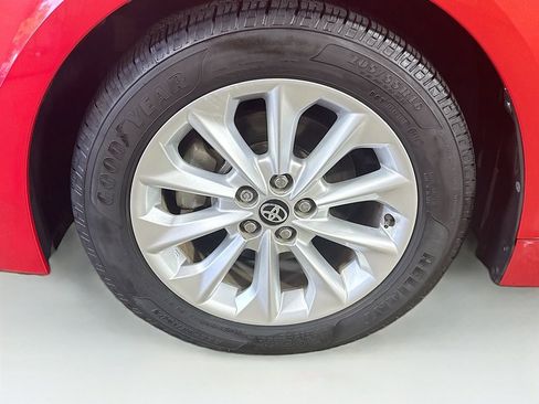Used 2020 Toyota Corolla LE w/ LE Premium Package FWD image 38