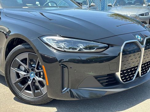 Used 2023 BMW i4 eDrive35 RWD image 6