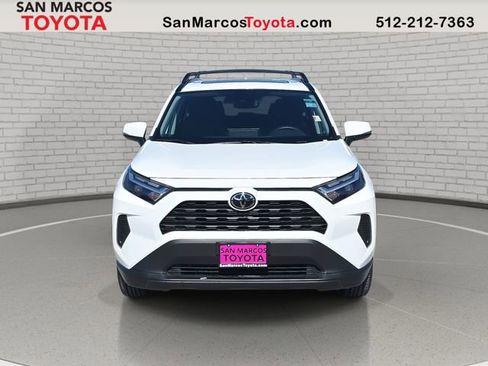 Used 2025 Toyota RAV4 XLE w/ Convenience Package image 2