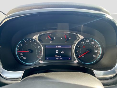 Used 2022 Chevrolet Traverse LT w/ LT Premium Package image 12