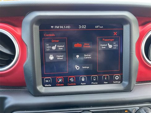 Used 2020 Jeep Wrangler Unlimited Rubicon w/ Uconnect 4C Nav & Sound Group image 21