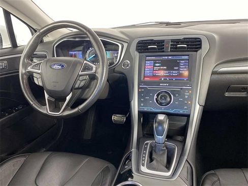 Used 2014 Ford Fusion Titanium image 13