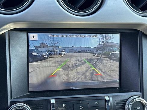 Used 2017 Ford Mustang Premium image 20