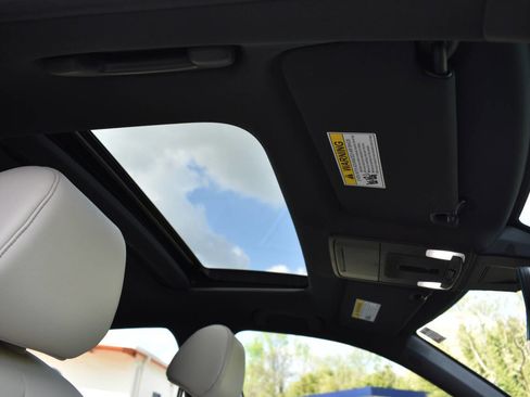 Used 2023 Acura Integra A-Spec image 26