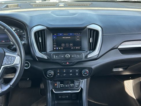 Certified 2021 GMC Terrain SLE w/ Elevation Edition FWD image 17