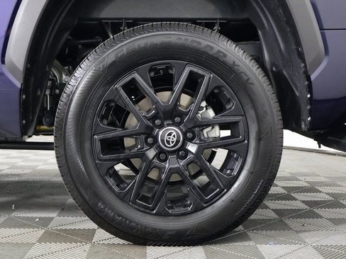 Used 2025 Toyota Tundra Limited image 16