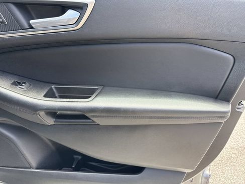 Used 2024 Ford Edge SEL AWD/4WD image 14