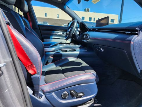 Used 2024 Genesis GV70 2.5T w/ Sport Prestige Package image 11