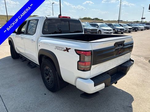 Used 2026 Nissan Frontier Pro-X w/ Tow Package RWD image 8