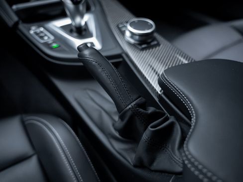 Used 2018 BMW M4 Coupe image 56