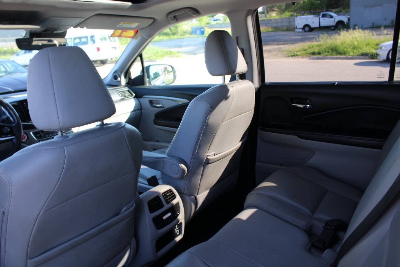 Used 2021 Honda Pilot EX-L image 16