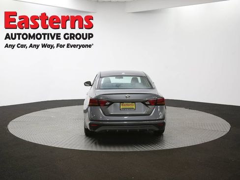 Used 2022 Nissan Altima 2.5 SV image 54